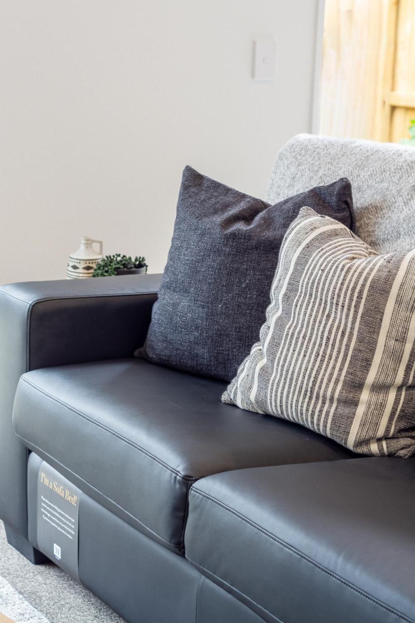2Br Townhouse: Cosy, Close To City, Car Park Christchurch Exterior foto